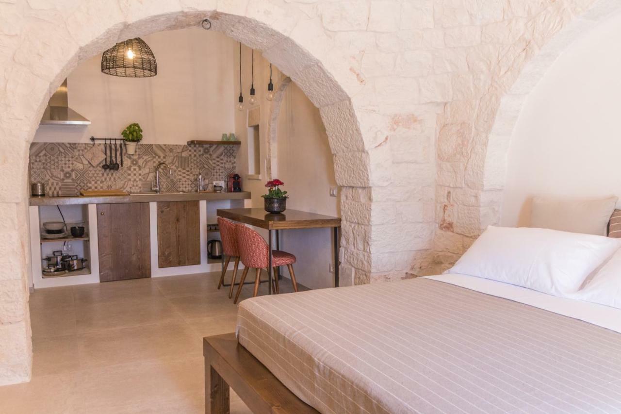 Trulli Nanni Hotel Locorotondo Exterior photo
