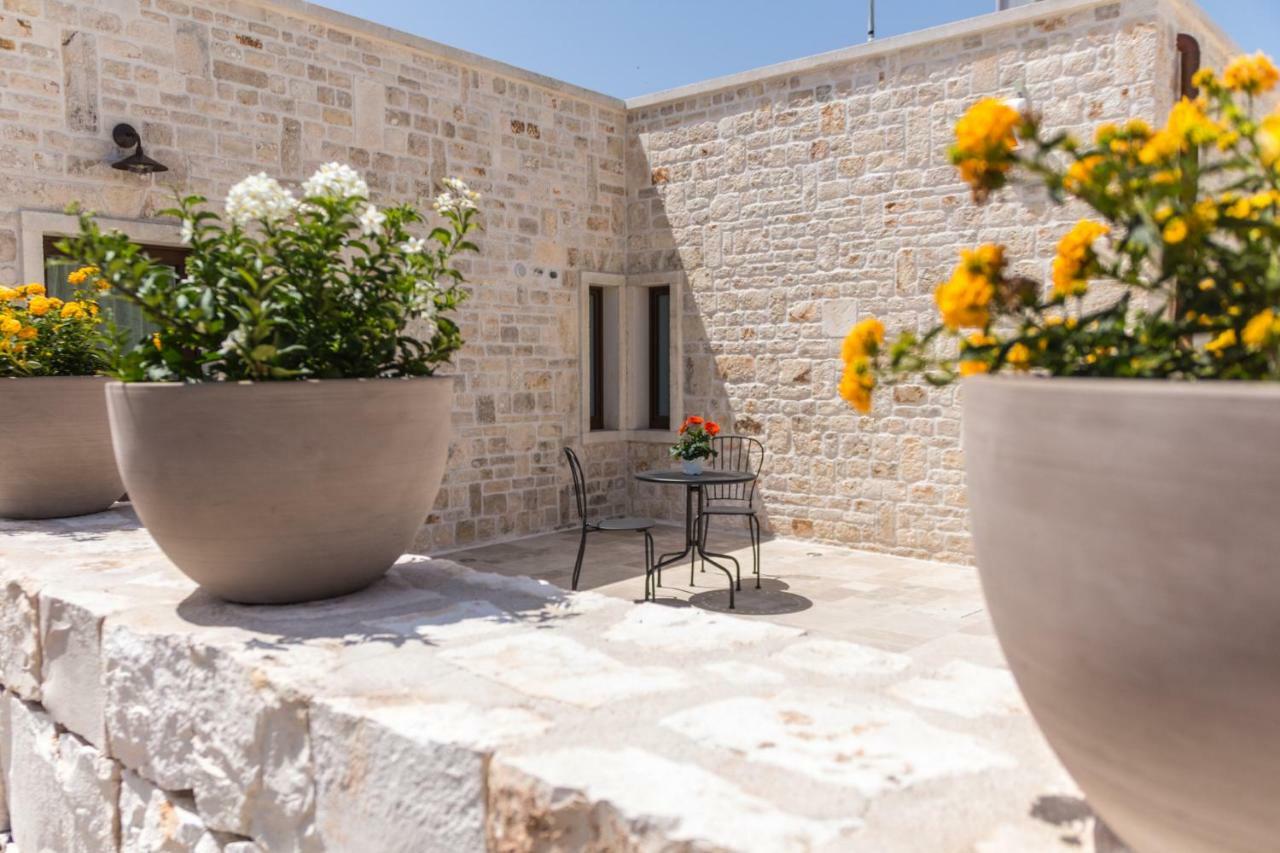 Trulli Nanni Hotel Locorotondo Exterior photo