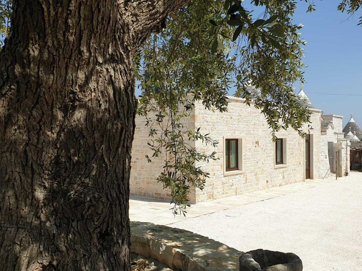 Trulli Nanni Hotel Locorotondo Exterior photo