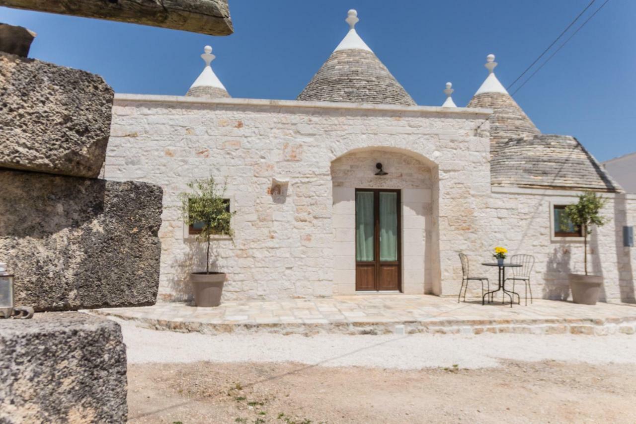 Trulli Nanni Hotel Locorotondo Exterior photo